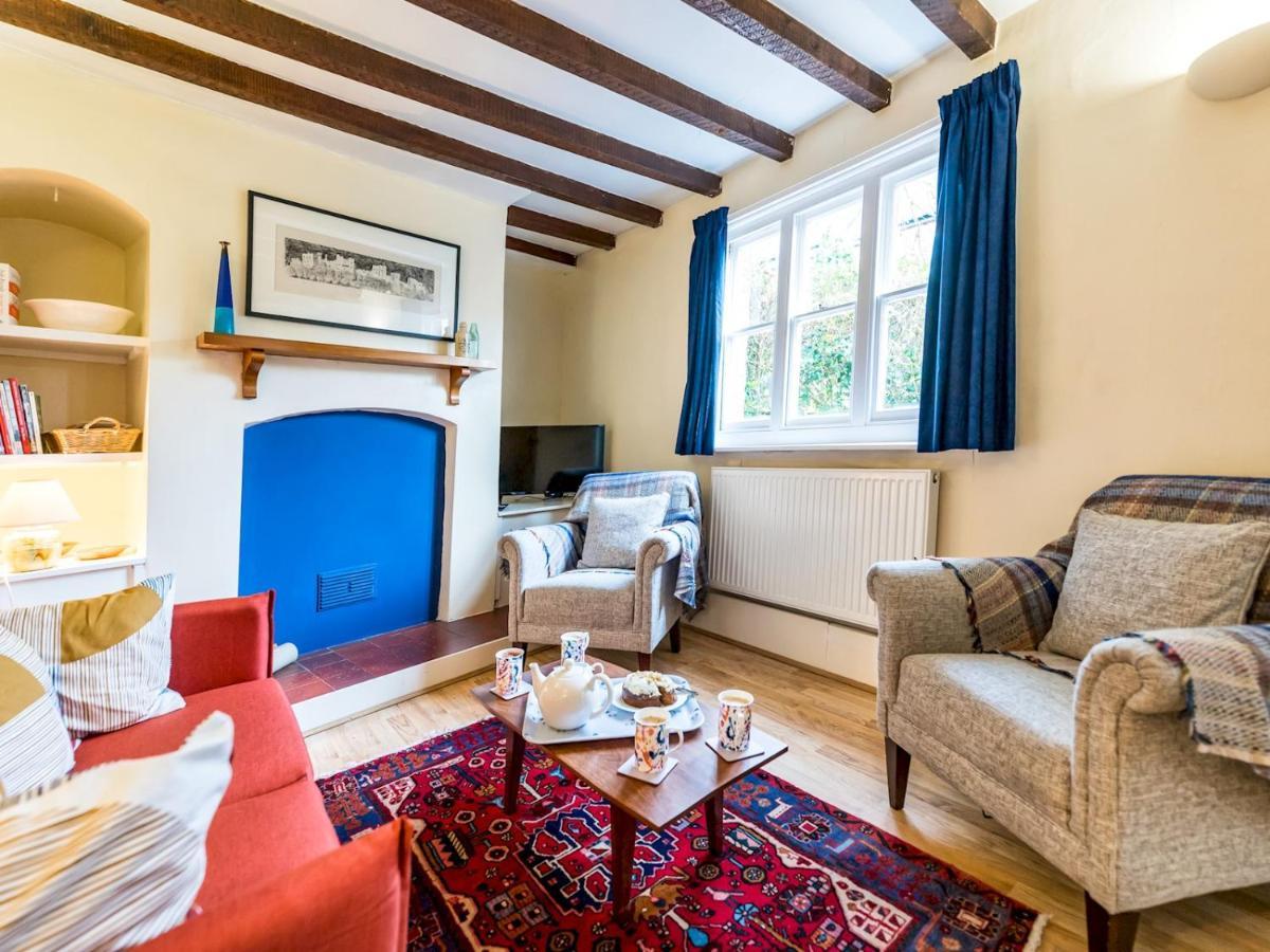 Pass The Keys Cosy 2 Bedroom Victorian Cottage Ludlow Exterior photo